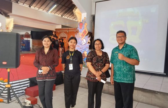 Menjelang Puncak HUT ke 50, Siswa SMA 5 Denpasar Menggelar Pentas Seni.