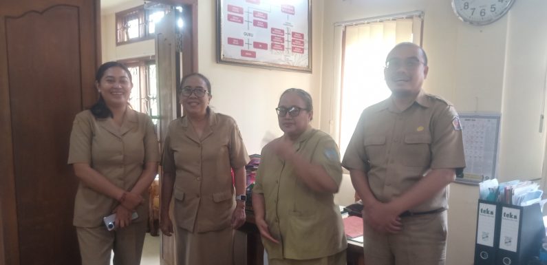 SMAN 5 Denpasar Melaksanakan Ujian Sekolah Secara On Line Dengan Aplikasi Afresto.