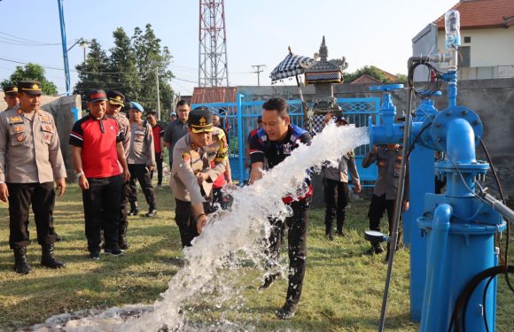 Hari Bhayangkara 78 Polres Buleleng Berikan Fasilitas Air Bersih Kepada Masyaraka