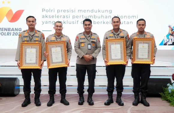Polres Buleleng Meraih Penghargaan Kategori Pelayanan Prima Hasil PEKPP Di Lingkungan  Polri Tahun 2023.