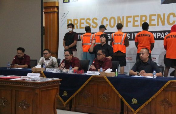 Imigrasi Denpasar Amankan 6 WNA dalam Operasi JAGRATARA.