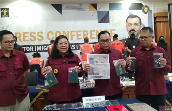 Imigrasi Denpasar tangkap 8 WNA Yang Melebihi Izin Tinggal ( Overstay).