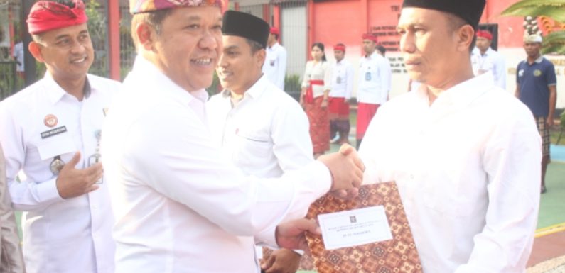 2 Narapidan Rutan Bangli Langsung Bebas, 253 orang terima Remisi Kemerdekaan.