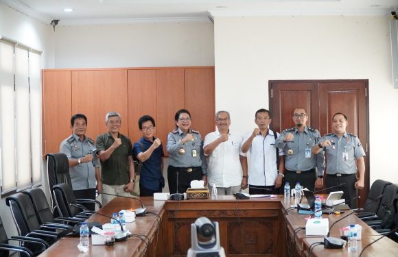MKNW Bali Rapat Bahas Pengawasan Notaris Sesuai Permenkumham Nomor 17 Tahun 2021.
