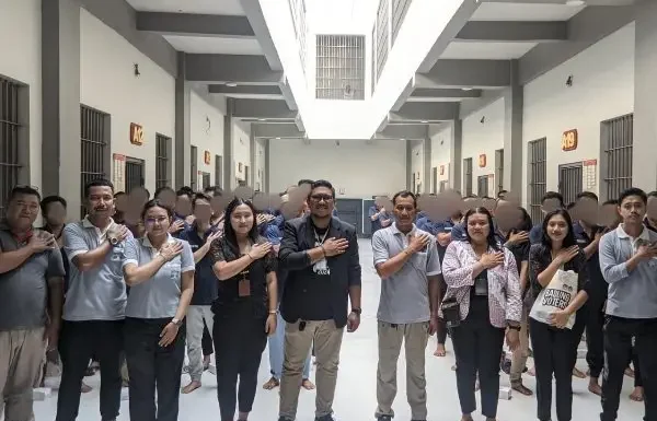 KPU Badung Melakukan Sosialisasi Terkait Pilkada 2024 di Lapas Kerobokan.