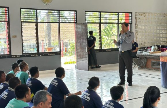 UPAYA PREVENTIF CEGAH PENYAKIT MENULAR, RUTAN BANGLI GELAR PENYULUHAN KESEHATAN BAGI WARGA BINAAN.