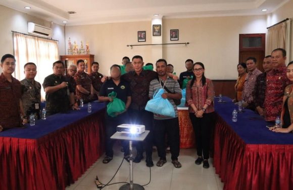 LAPAS KEROBOKAN IKUTI PANEN RAYA DAN PENYERAHAN BANSOS SERENTAK BERSAMA MENTERI IMIGRASI DAN PEMASYARAKATAN.