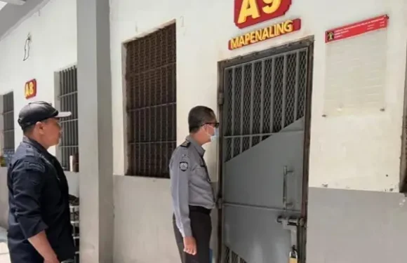 Pastikan Kondisi Kesehatan Warga Binaan, Tim Medis Lapas Kerobokan Rutin Kontrol Kamar Hunian.