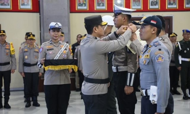Tertib Berlalu Lintas Guna Terwujudnya Asta Cita, Polda Bali Gelar Apel Keselamatan Agung 2025