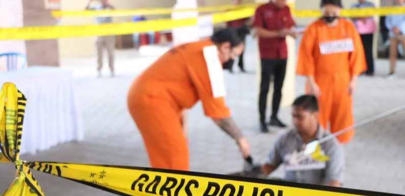 Ungkap Perkara Anirat: Tiga Tersangka Peragakan 43 Adegan Penganiayaan Terhadap Korban Pande.