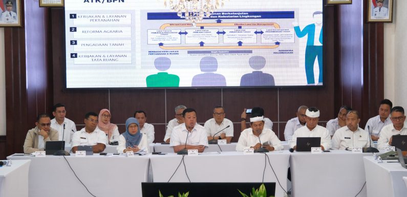 Evaluasi Tata Ruang di Jawa Barat, Menteri Nusron Akan Terbitkan Sertipikat HPL di Sempadan Sungai.