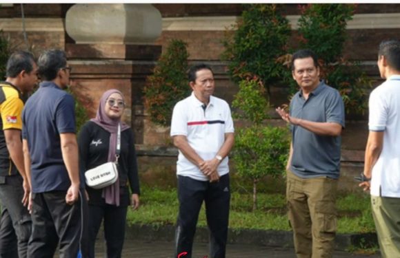 Bupati Kembang Katakan ASN Harus Ikut Mensosialisasikan Program Pemerintah Daerah.