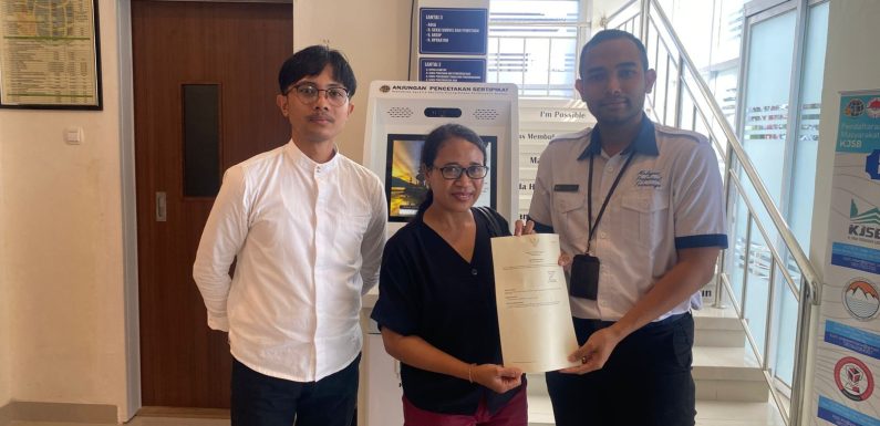 Masyarakat Antusias laksanakan Pencetakan Mandiri Sertipikat Elektronik di Kantor Pertanahan Kabupaten Bangli.