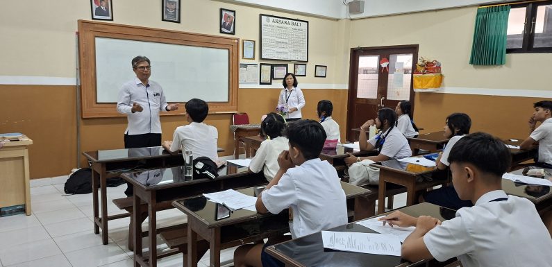 Sebanyak 204 Siswa SMP Dwijendra Denpasar Mengikuti Sumatif Akhir Fase.