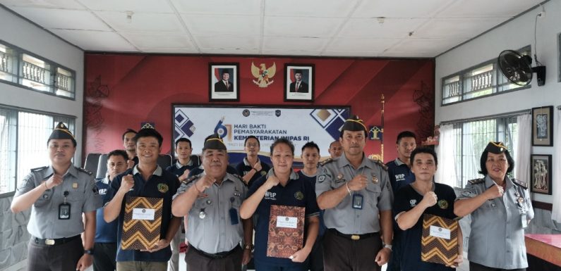 PENGHARAPAN JALAN HIDUP YANG LUHUR, WARGA BINAAN PEMASYARAKATAN RUTAN BANGLI PEROLEH REMISI HARI RAYA WAISAK.