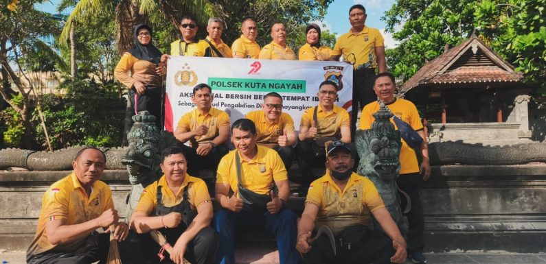 Polsek Kuta “Ngayah” di Tempat Ibadah Sambut HUT Bhayangkara ke-79.