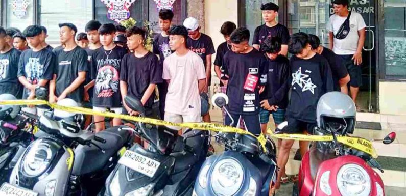 Satlantas Polresta Denpasar Tindak Remaja Yang Konvoi di Jalan Raya Puputan.