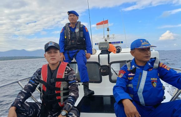 Sat Polairud Polres Jembrana Lanjutkan Patroli Pencarian Korban KMP Tunu Pratama Jaya.