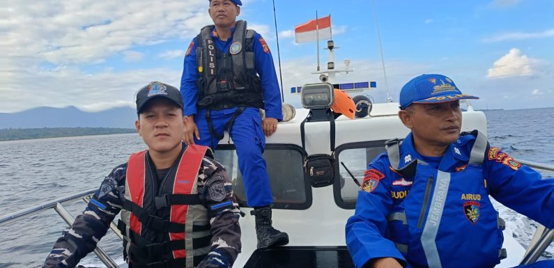 Sat Polairud Polres Jembrana Lanjutkan Patroli Pencarian Korban KMP Tunu Pratama Jaya.