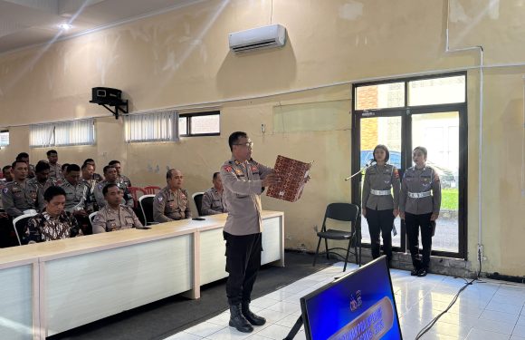 Polres Jembrana Gelar Pembukaan Latihan Pra Operasi Patuh Agung 2025, Tekankan Tertib Lalu Lintas Humanis.