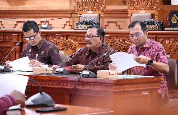 Dukung Produk Hukum Berkualitas, Kanwil Kemenkum Bali Gelar Rapat Harmonisasi Raperda Kota Denpasar.