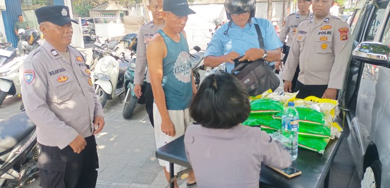 Polsek Denpasar Selatan Gelar Gerakan Pangan Murah, Salurkan 1 Ton Beras SPHP.