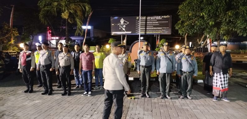 Antisipasi Pasca Aksi Unjuk Rasa, Polsek Denpasar Timur Gelar Patroli Gabungan  Bersama Pecalang, dan Limas.