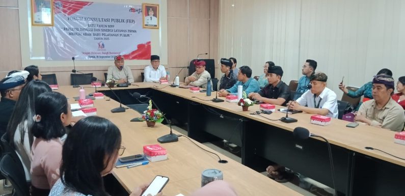 KANTOR PERTANAHAN KABUPATEN BANGLI HADIRI RAPAT KONSULTASI PUBLIK SATU TAHUN MAL PELAYANAN PUBLIK.