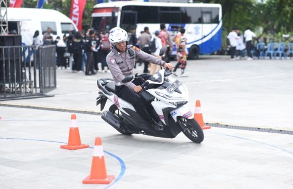 Melalui Polantas Menyapa, Satuan Regident Polres Jembrana Gelar Safety Riding.