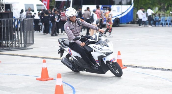 Melalui Polantas Menyapa, Satuan Lalulintas Unit Regident Polres Jembrana Gelar Safety Riding.