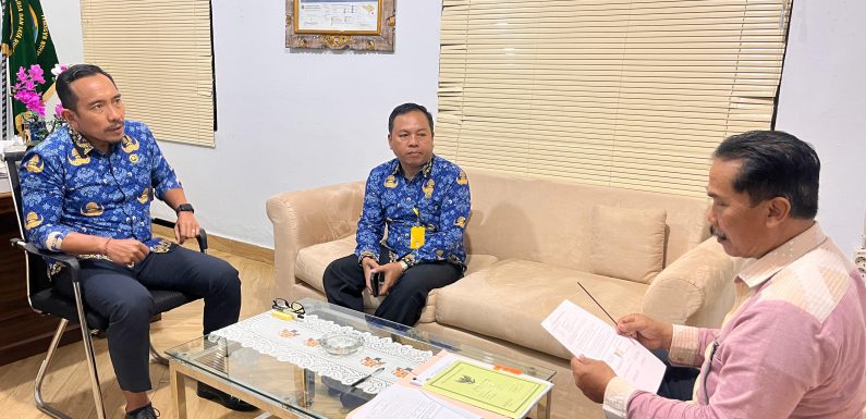 Kantah Klungkung Gelar Pengambilan Sumpah Permohonan Sertipikat Hilang Yang Terletak di Desa Ped.