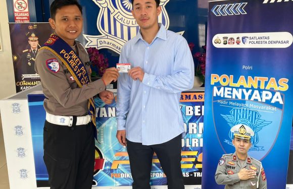 Apresiasi Pemohon SIM terhadap Pelayanan Satpas Polresta Denpasar yang Cepat, Transparan, dan Humanis.