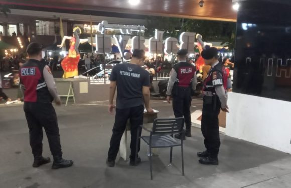 Polres Jembrana Gencarkan Patroli Kota Presisi: Hadir Menyapa, Menjaga, dan Melindungi Masyarakat.