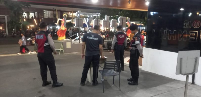 Polres Jembrana Gencarkan Patroli Kota Presisi: Hadir Menyapa, Menjaga, dan Melindungi Masyarakat.