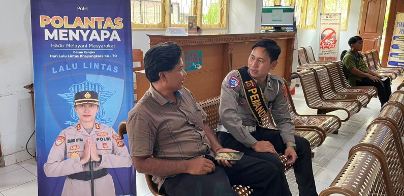 Jajaran Satlantas Unit Regident Polres Jembrana Berikan Pelayanan Humanis dan Kedekatan Dengan Masyarakat.