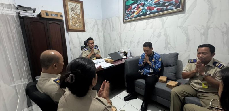 Kantor Pertanahan Kabupaten Klungkung Menggelar Rapat Persetujuan Kesesuaian Kegiatan Pemanfaatan Ruang Berusaha.