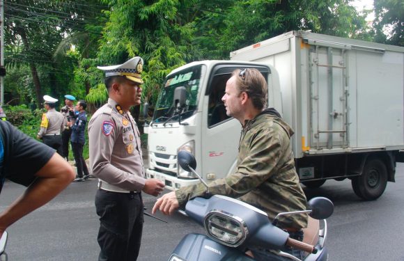 Ciptakan Ketertiban Lalu Lintas, Polda Bali Gelar  Hunting Mobile System Dalam Ops Zebra Agung 2025.