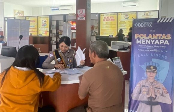 Pemohon SIM Apresiasi Kinerja  Pelayanan Satpas Polres Jembrana yang Cepat, Transparan, dan Humanis.