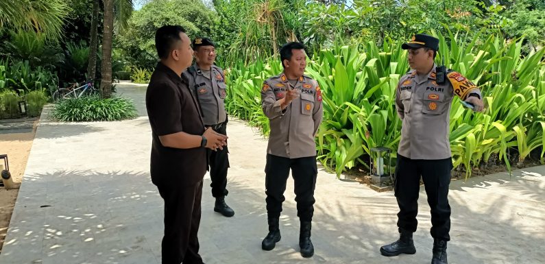 Cegah Kerawanan Akhir Tahun, Kapolsek Densel Lakukan Pengecekan Keamanan di Andaz Bali.