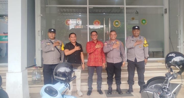 Jelang Natal 2025, Kapolsek Denpasar Selatan Sambang ke  Gereja GKMI Ekklesia beri himbauan kamtibmas.