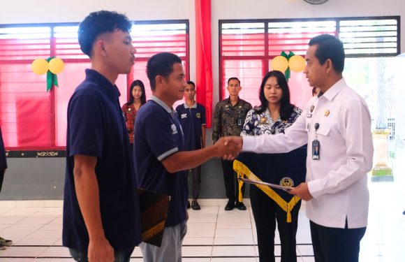Rutan Bangli Serahkan Remisi Khusus Hari Raya Natal 2025 bagi WBP Kristiani