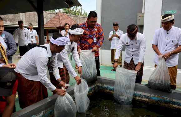 Rutan Negara Gelar Kegiatan Penutupan Rehabilitasi Sekaligus Penebaran Benih Ikan Lele.