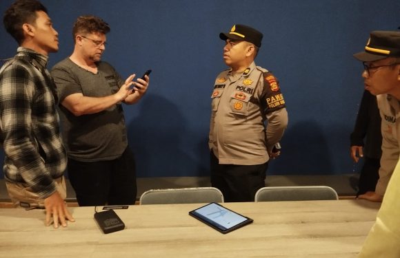 Respon Cepat Polisi Tindaklanjuti Laporan WNA Kehilangan Handphone.