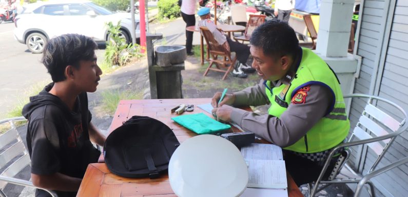 Ops Keselamatan Agung 2026 Polresta Denpasar Berikan Edukasi Pengendara dan Lakukan Penindakan.