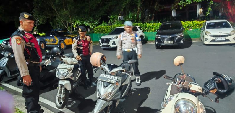 Pengamanan Sembahyang Tutup Tahun Imlek 2577 di Griya Konco Dwipayana Berlangsung Aman dan Lancar