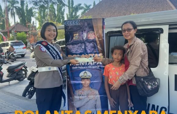 Melalui Polantas Menyapa, Layanan Samsat Keliling Satuan Regident Polres Gianyar Berikan Layanan Humanis, Mudah dan Transparan.