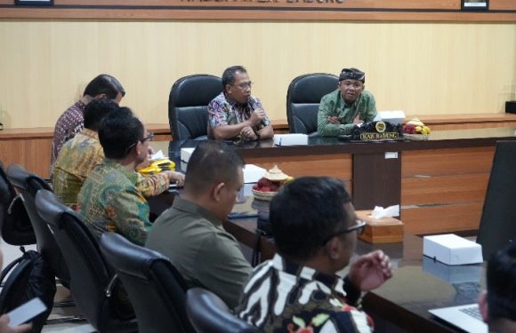 Kantor Pertanahan Kabupaten Badung Menerima Audiensi Badan Strategi Kebijakan dan Pendidikan dan Pelatihan Hukum dan Peradilan Mahkamah Agung Republik Indonesia.