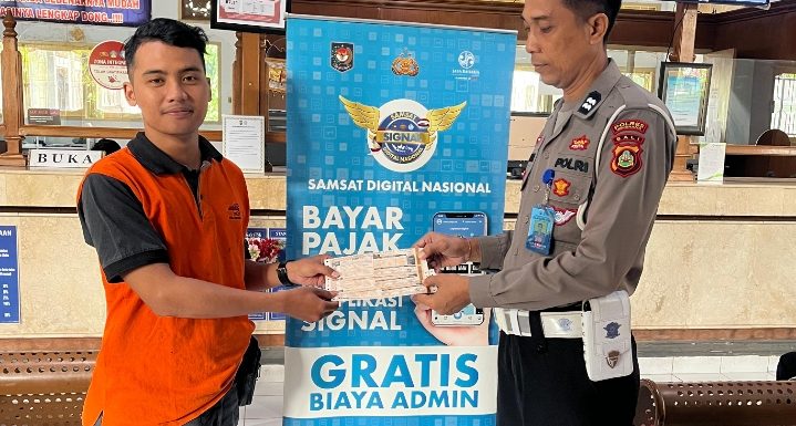Melalui Layanan E- Signal, Satuan Regident Polres  Jembrana Berikan Pelayanan  Humanis, Mudah dan Transparan.