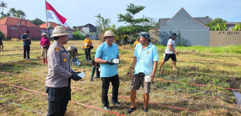 Polsek Denpasar Selatan Dukung Ketahanan Pangan Melalui Penanaman Jagung di Sanur Kauh