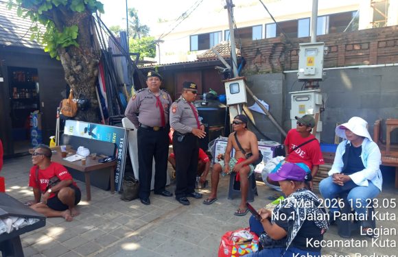 Sat Pamobvit Polresta Denpasar Intensifkan Patroli Dialogis di Kawasan Mall dan Pantai Legian
